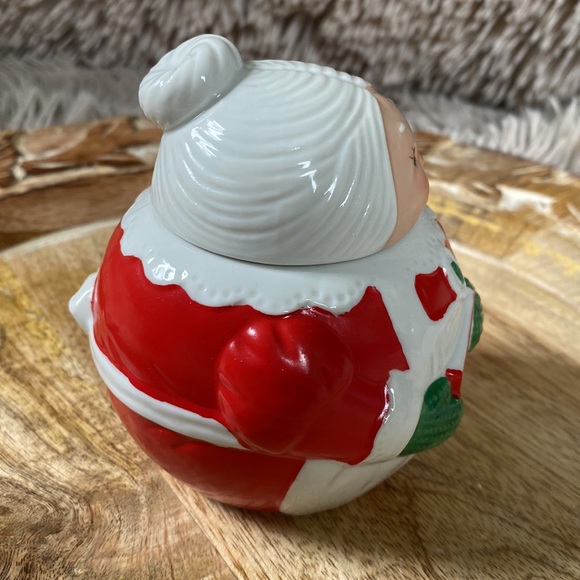 VINTAGE AVON 1983 MR & MRS CLAUSE SUGAR & CREAMER SET EUC - Picture 10 of 14